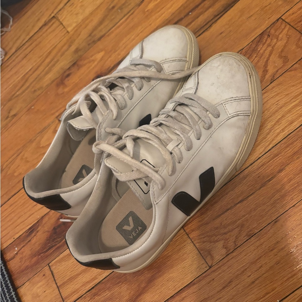 Veja Women White and Black Sneakers